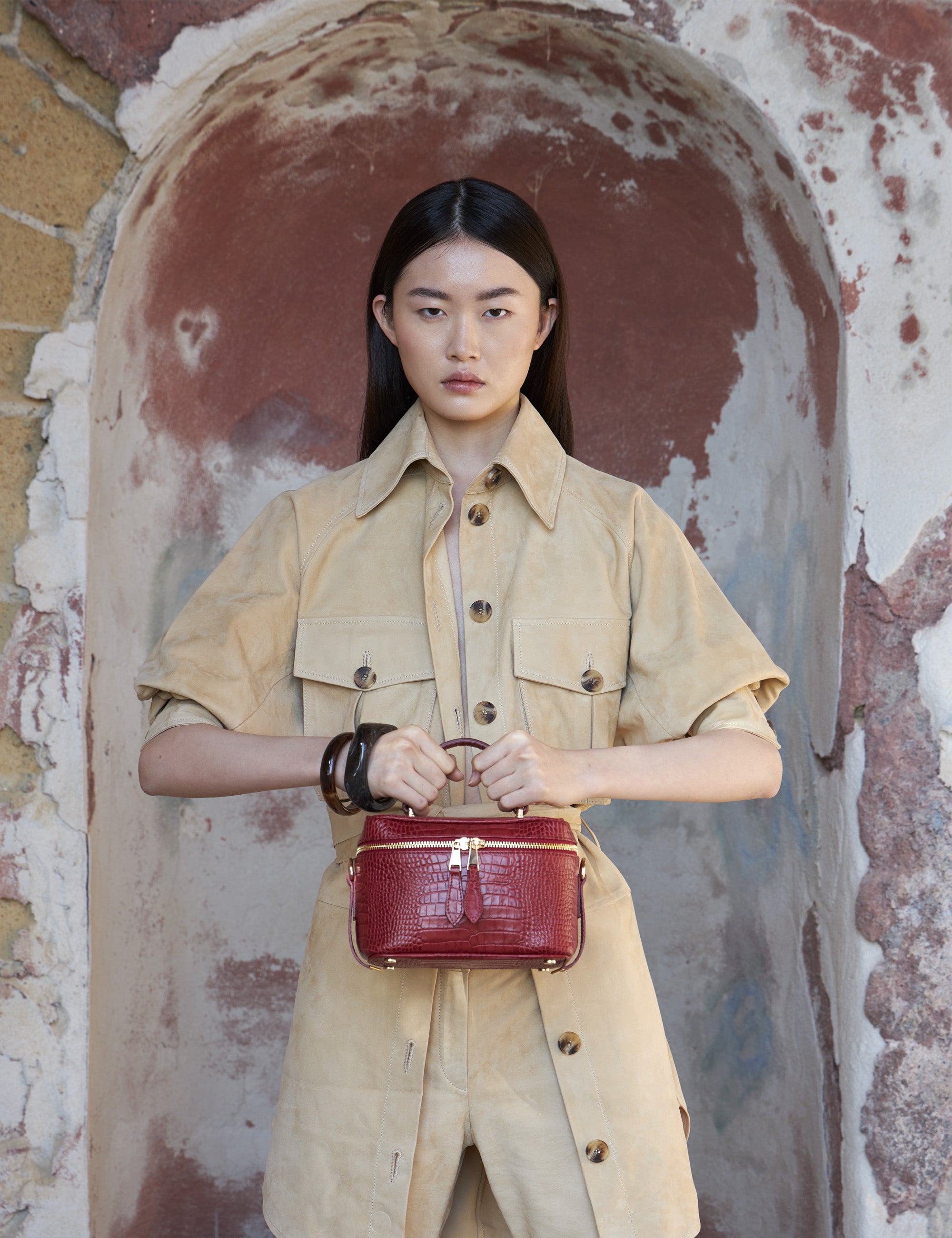 Amalfi Line Bucket Bag